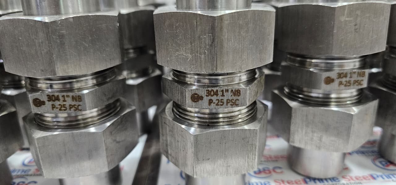 SS 304 Hydraulic Weldable Coupling 25NB 3000# | High-Pressure Fittings