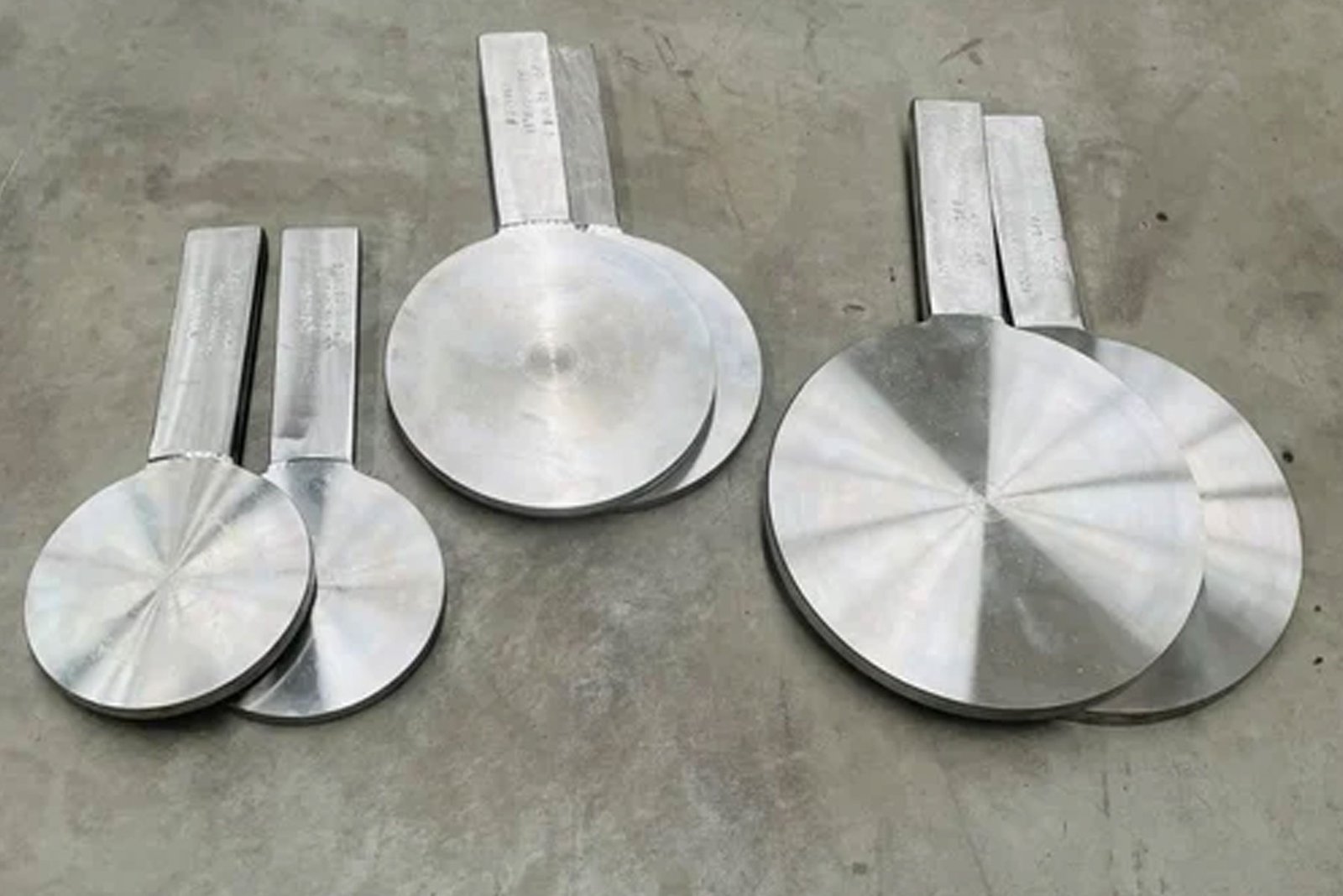 ANSI/ASME B16.48 1500# Spade Blind Flange